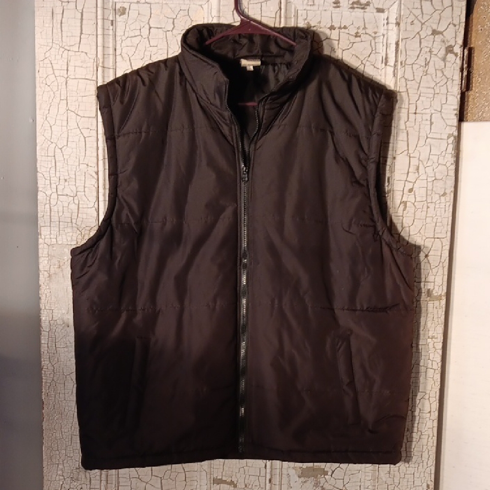 Men's Black Quilted Vest